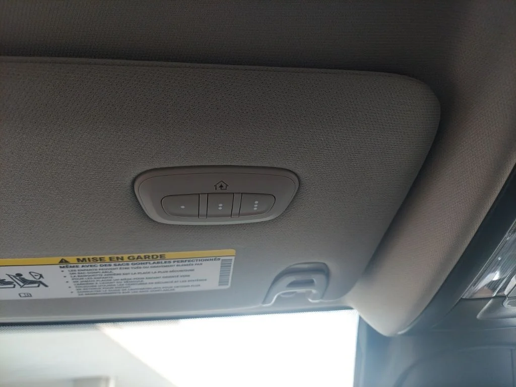 Used 2024 Silver Ram Laramie image 36