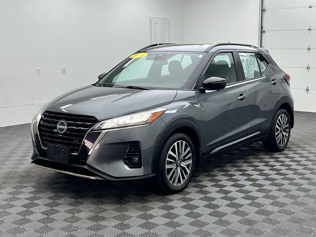 Used 2024 Gun Metallic Nissan SR image 13