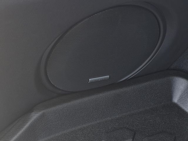 Used 2025 White Subaru Onyx Edition image 14
