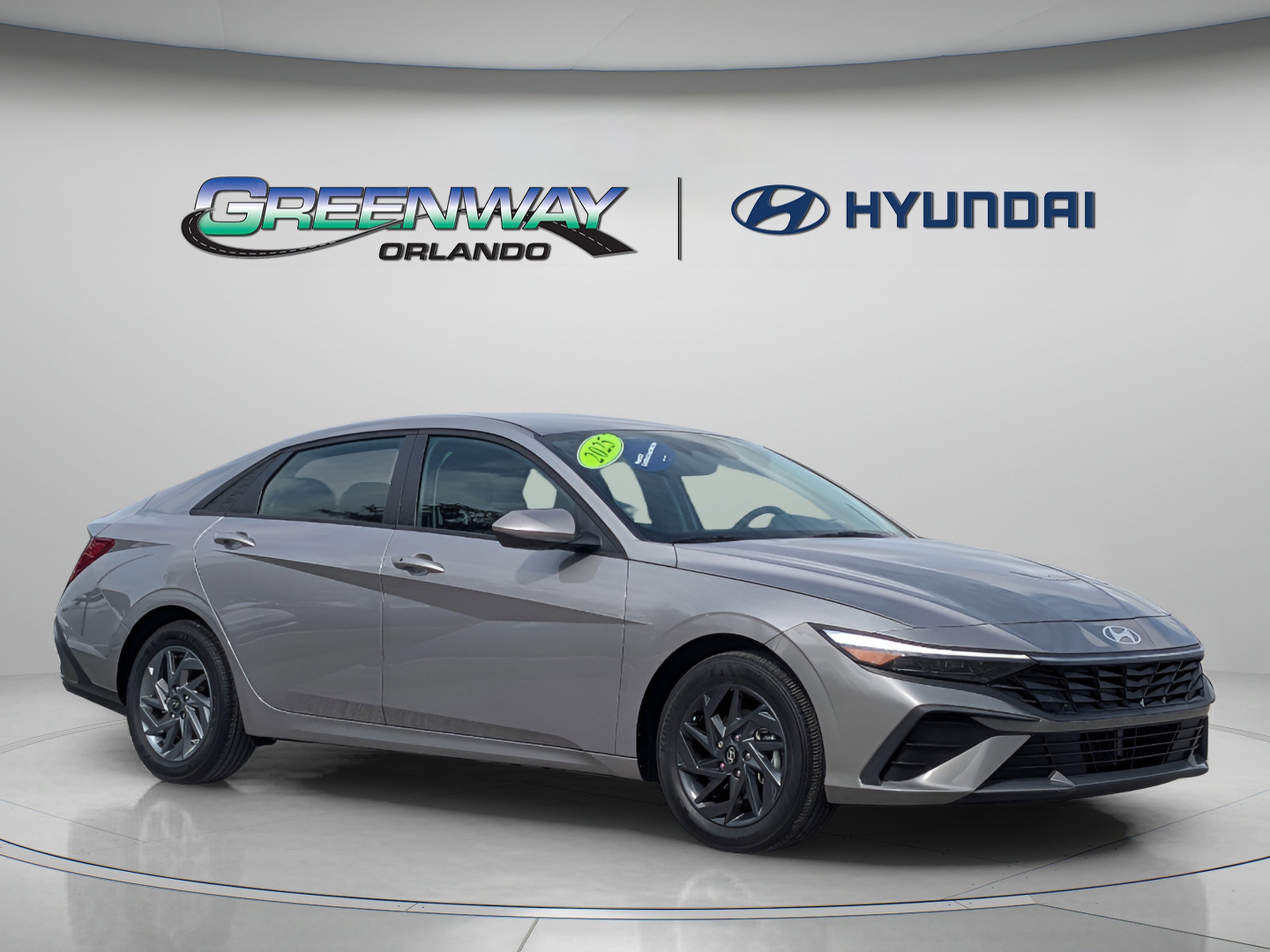 Used 2025 Fluid Metal Hyundai Blue image 1