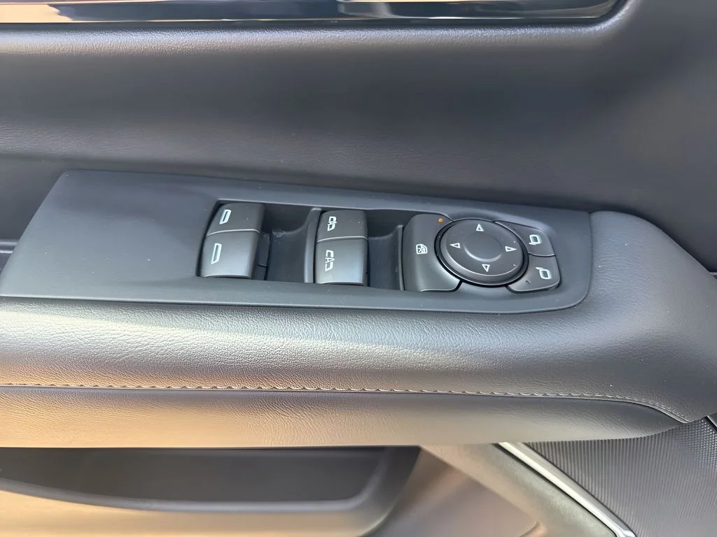 Used 2025 Beige Chevrolet Z71 image 15