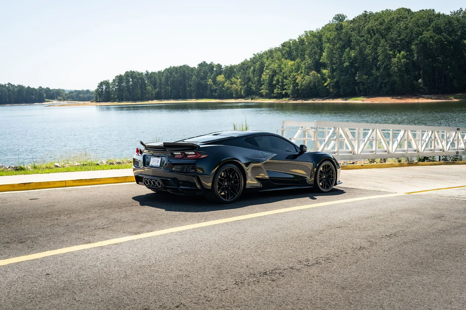 Used 2023 Black Chevrolet Z06 image 19