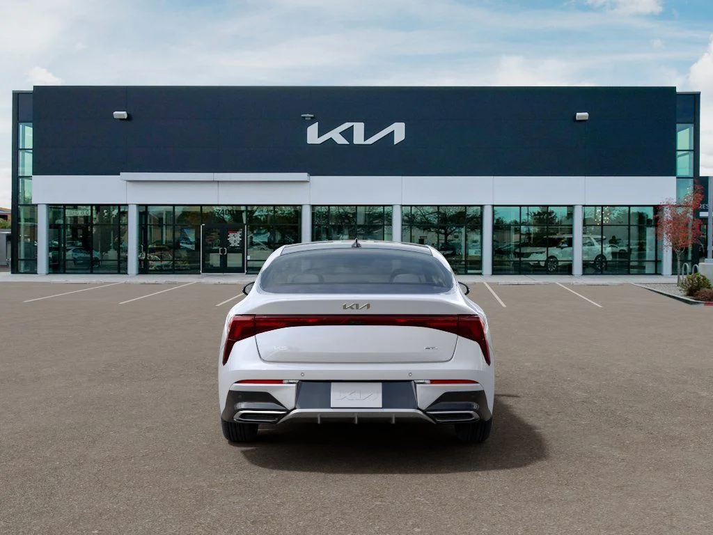 New 2026 White Kia GT-Line image 5