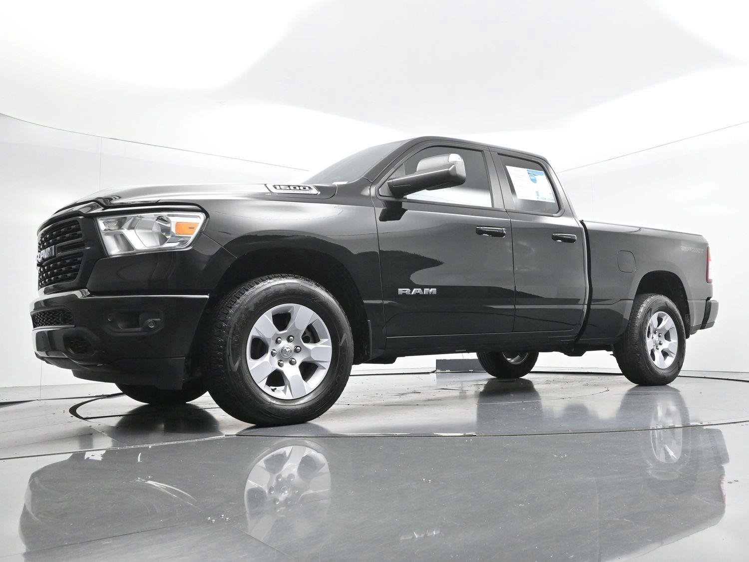 Used 2023 Diamond Black Crystal Pearlcoat Ram Big Horn image 45