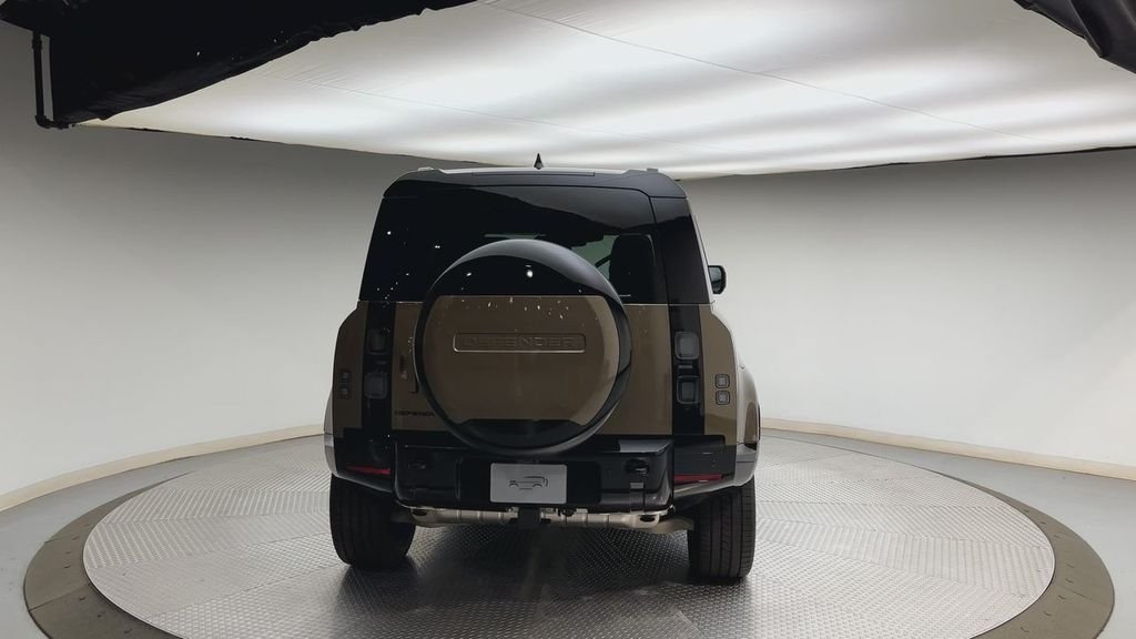New 2026 Gondwana Stone Land Rover X-Dynamic SE image 3