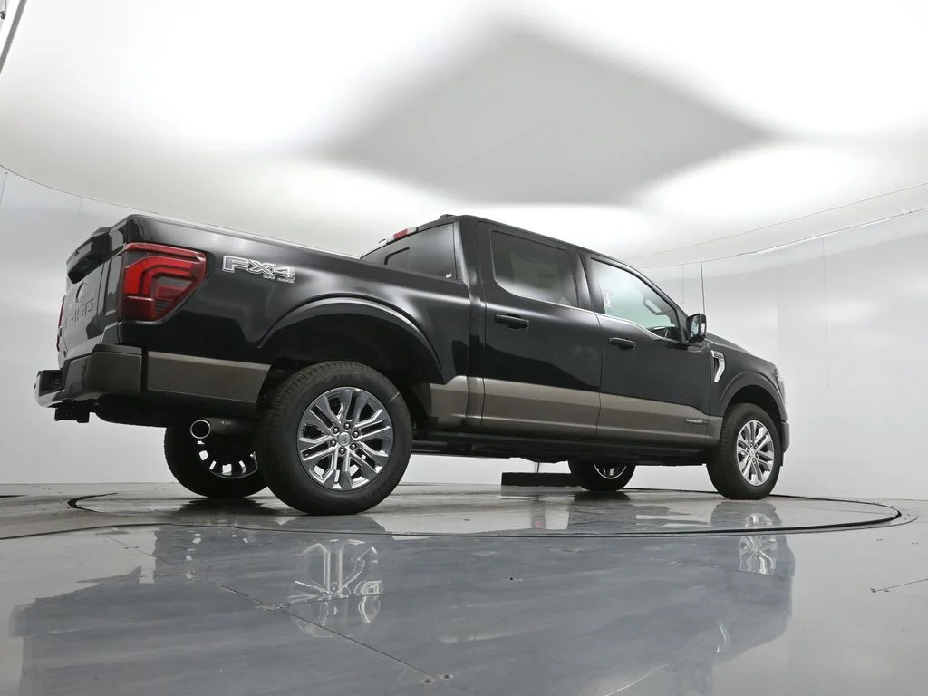 New 2026 Agate Black Metallic Ford King Ranch image 48