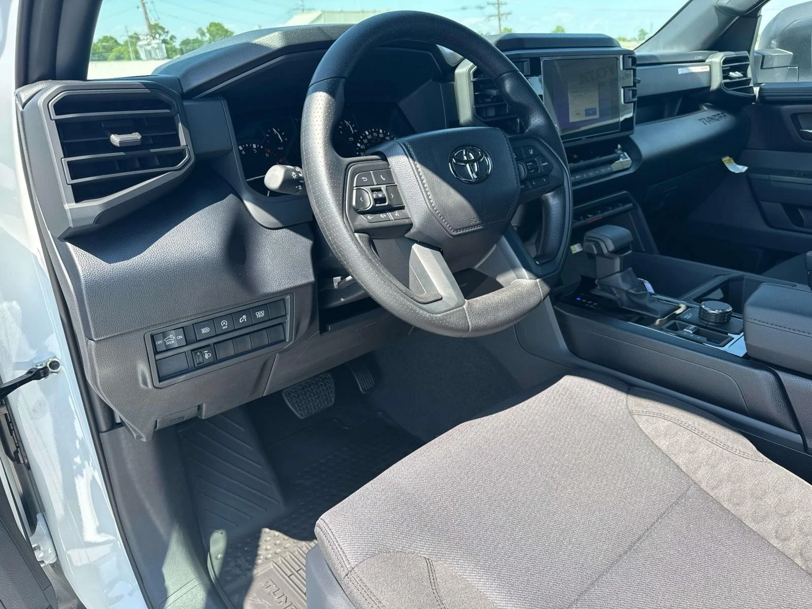 New 2026 Ice Cap Toyota SR5 image 10