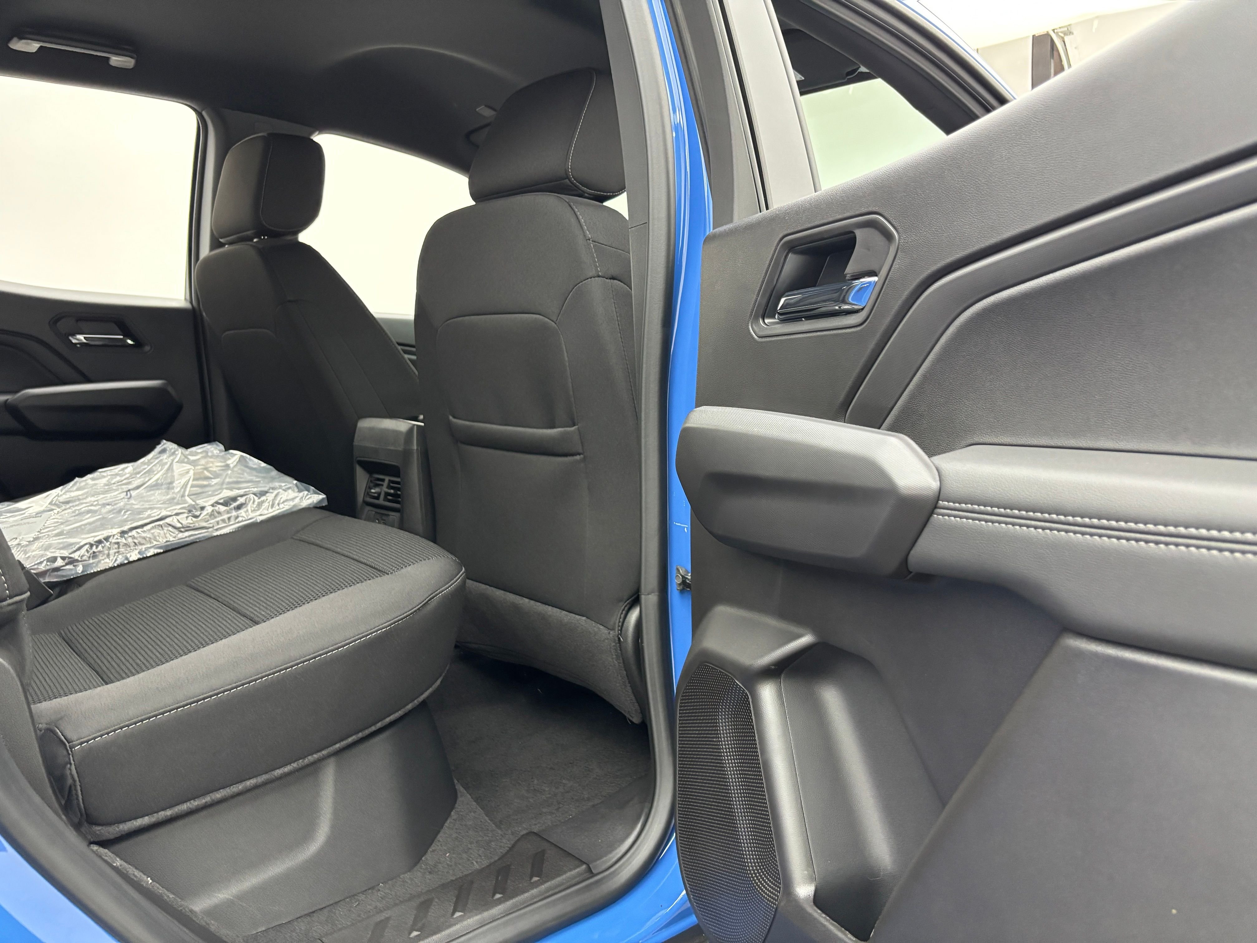 New 2026 Rapids Metallic GMC Elevation image 33