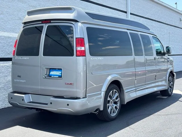 New 2026 Special Exterior Color GMC Explorer Limited SE image 8