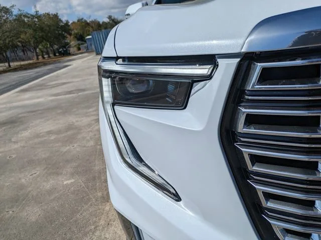 2026 GMC Acadia Denali - Photo 9