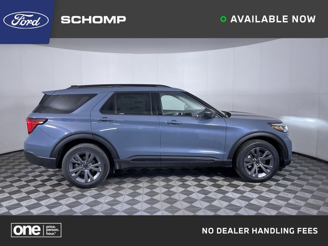 2026 Ford Explorer Active 4WD's photo