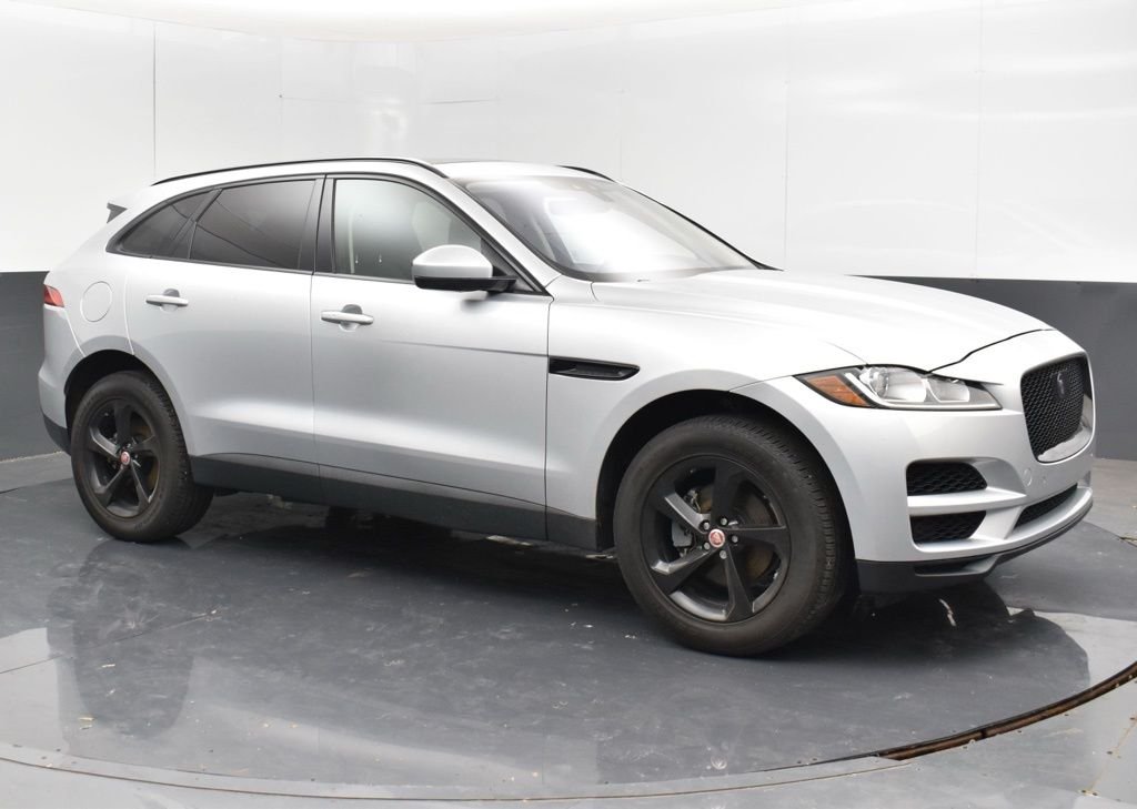 Used 2019 Silver Jaguar 25t Premium image 10