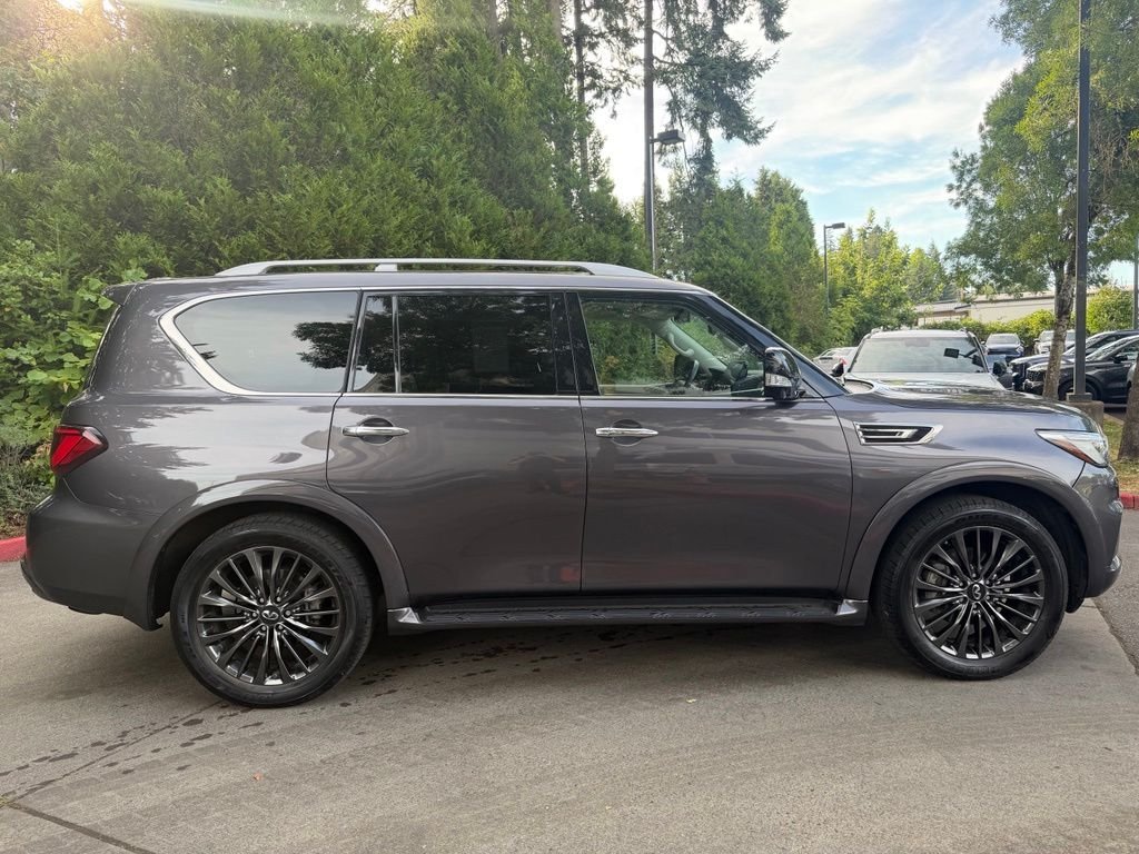 Used 2023 Anthracite Gray INFINITI Premium Select image 2