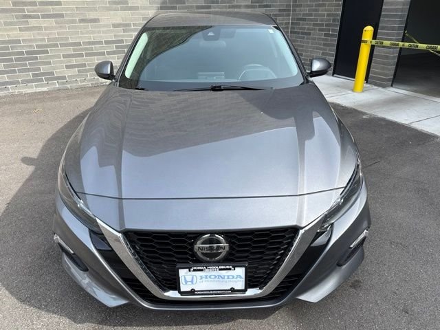 Used 2022 Nissan Altima S with VIN 1N4BL4BVXNN330583 for sale in Middleburg Heights, OH