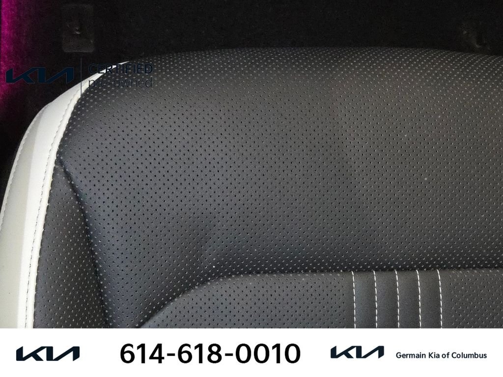 Used 2023 White Kia GT-Line image 26
