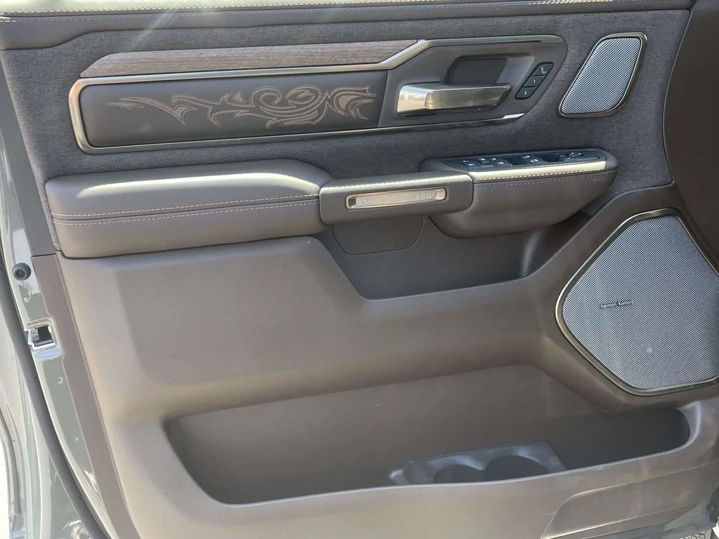 New 2026 Canyon Lake Exterior Paint RAM Limited image 25