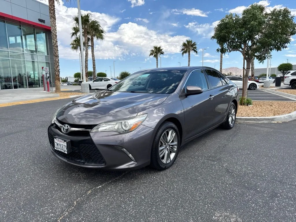 Used 2015 Toyota Camry LE with VIN 4T1BF1FK8FU105792 for sale in Victorville, CA