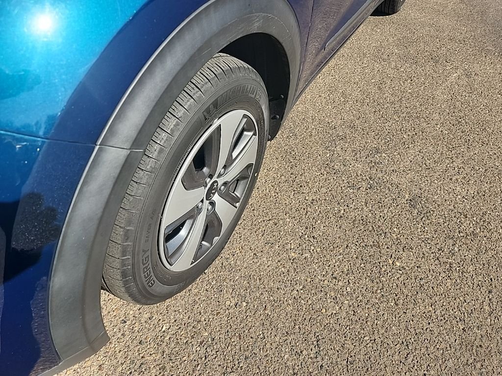 Used 2019 Blue Kia LX image 8