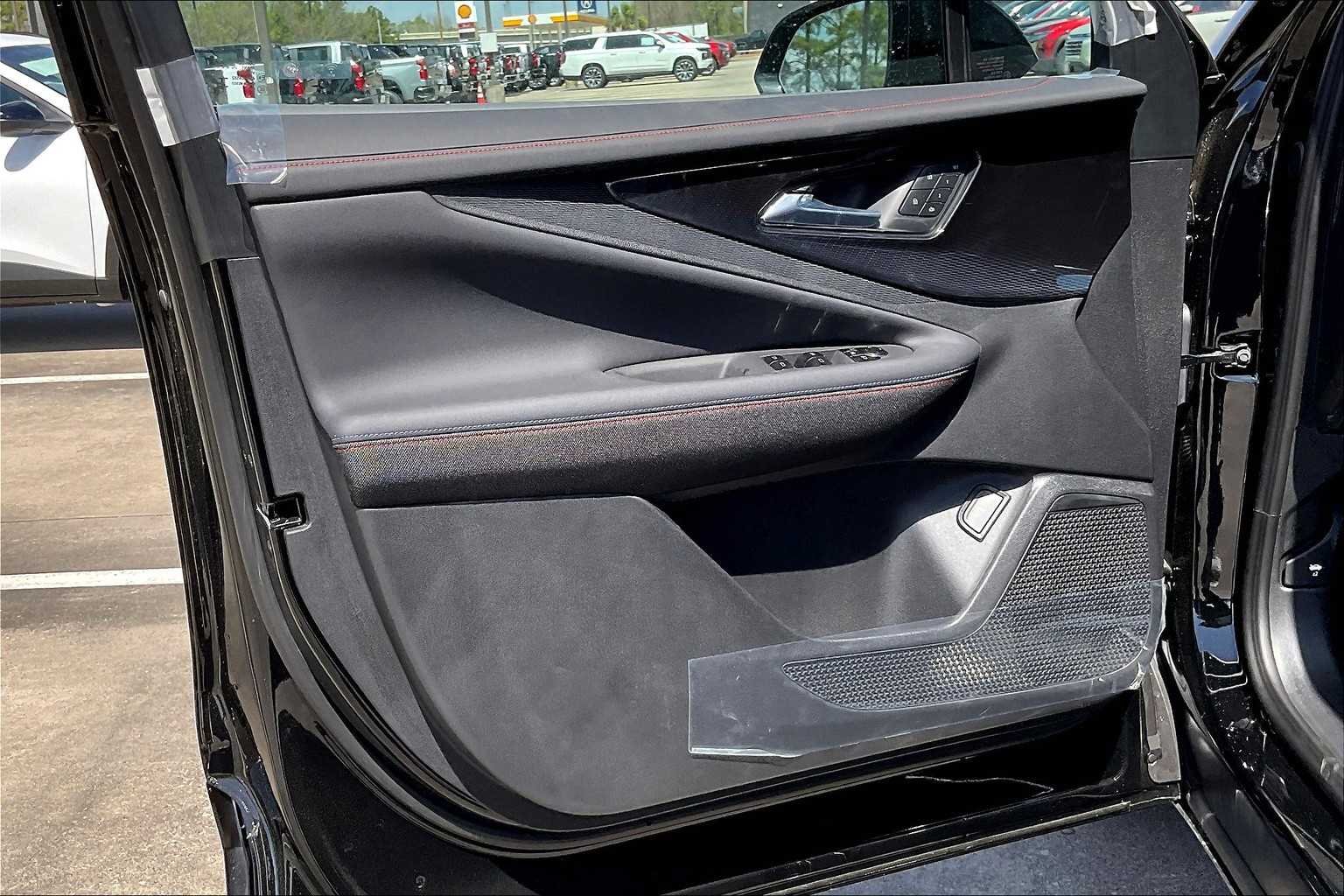2025 Chevrolet Blazer EV RS - Photo 11