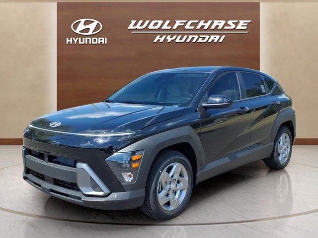 2027 Hyundai KONA SE FWD