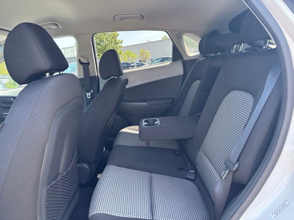 Used 2020 White Hyundai SEL image 12