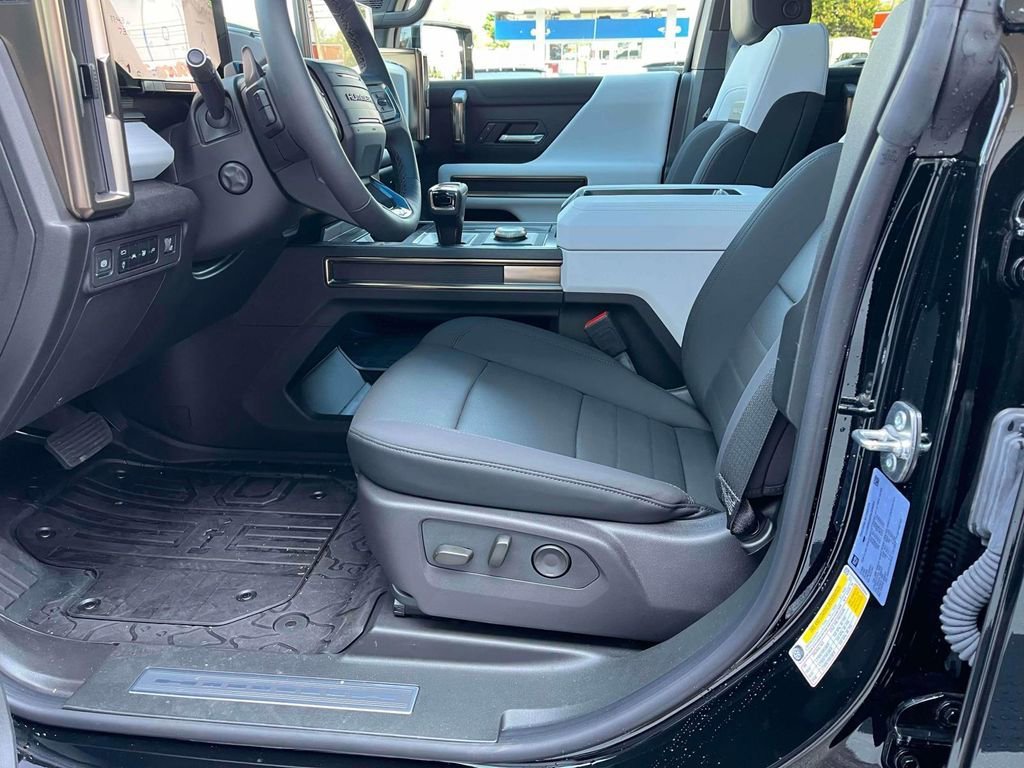 2024 GMC HUMMER EV 2X - Photo 21