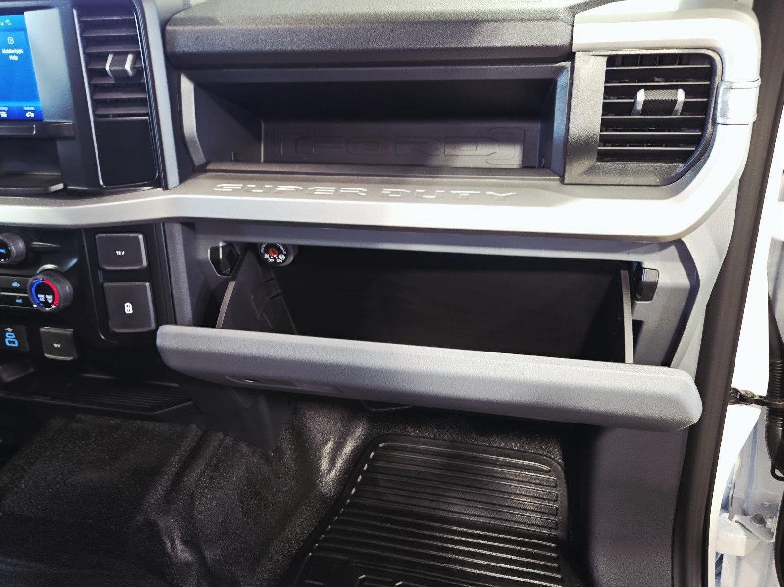 New 2026 Oxford White Ford F-350® XL image 49