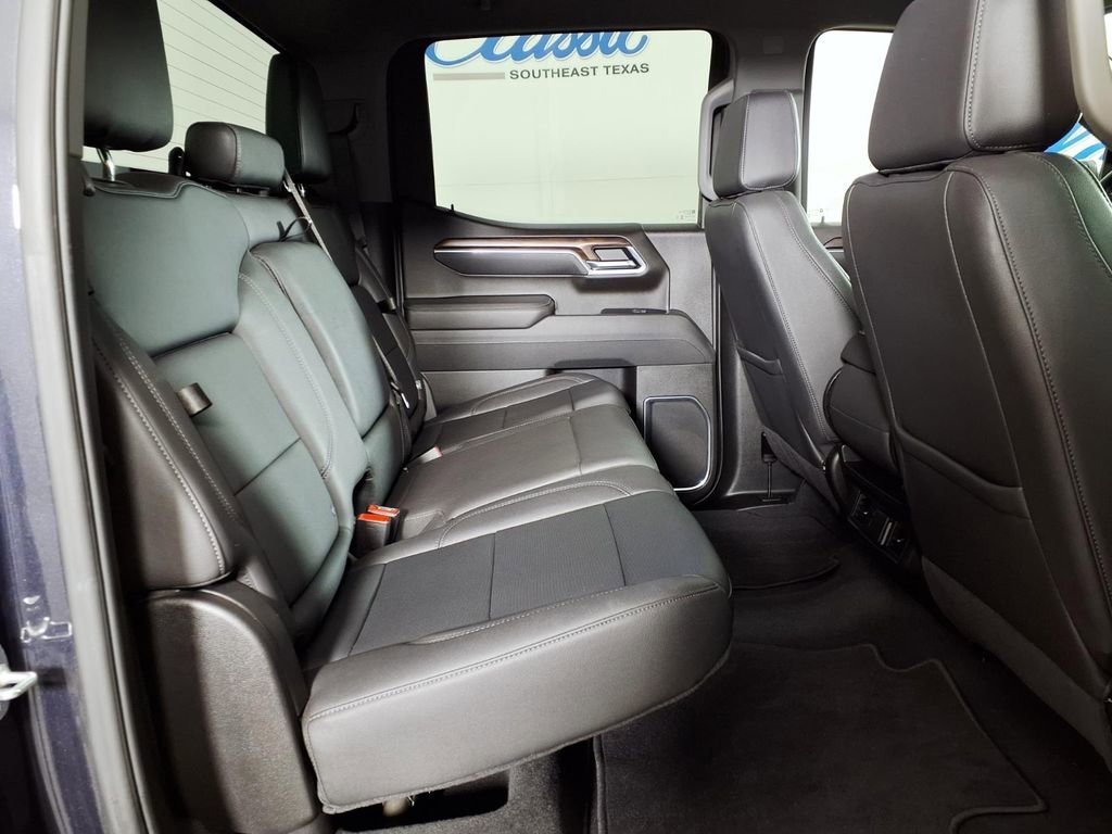 Used 2025 Titanium Rush Metallic GMC SLT image 10
