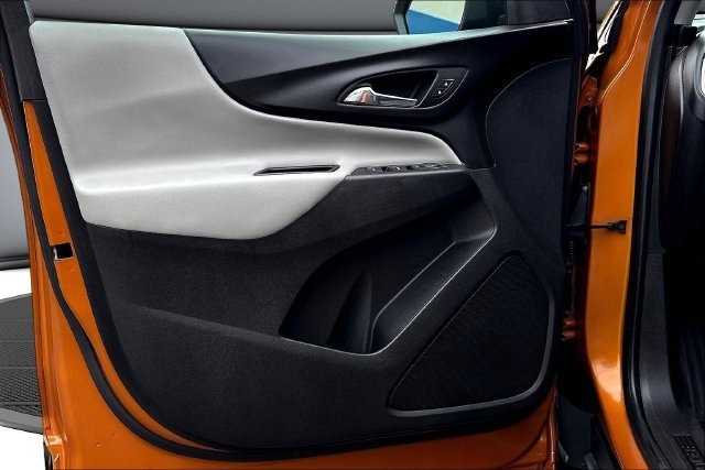Used 2018 Orange Chevrolet LS image 22
