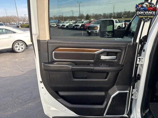 Used 2024 White Ram Laramie image 29