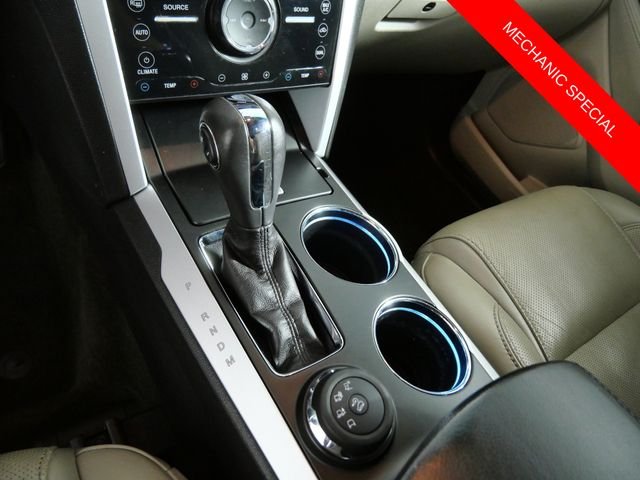 Used 2014 White Ford Limited image 19