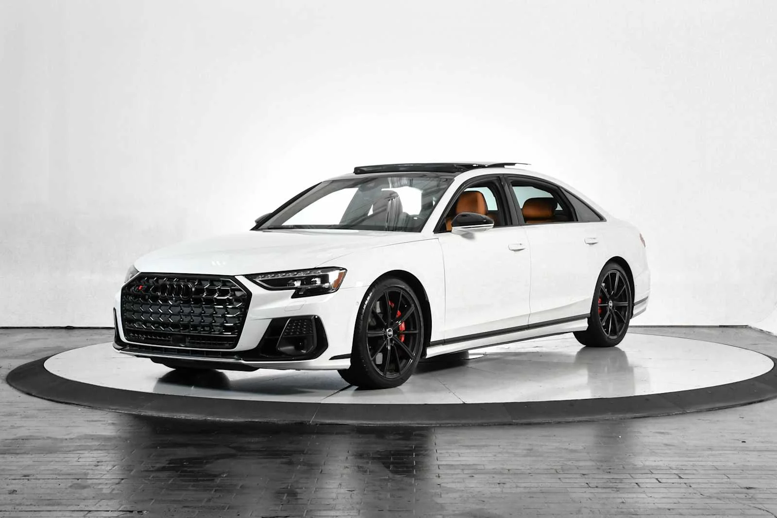 2023 Audi S8 4.0T quattro Tiptronic's photo