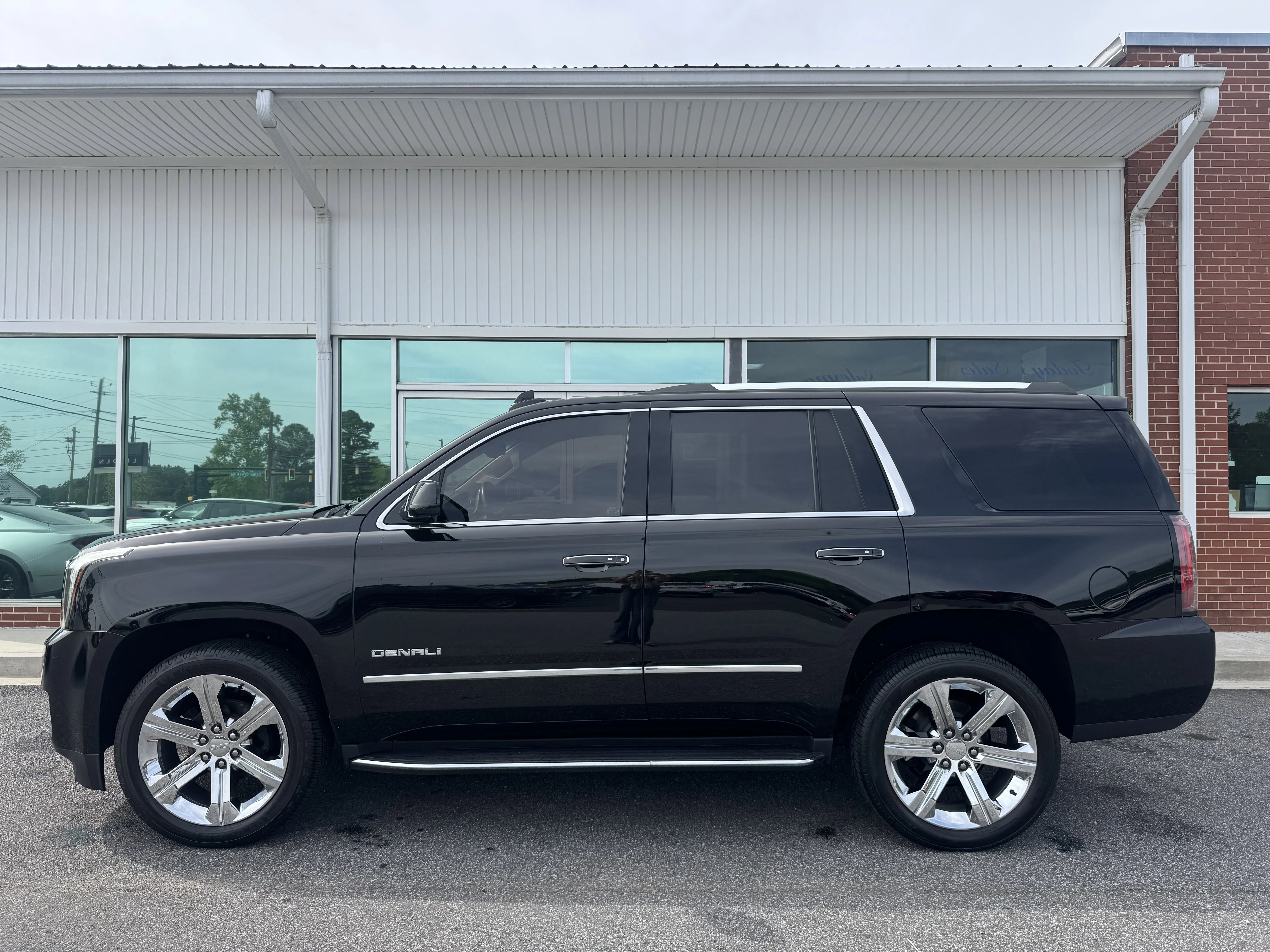 2020 GMC Yukon 2WD Denali's photo