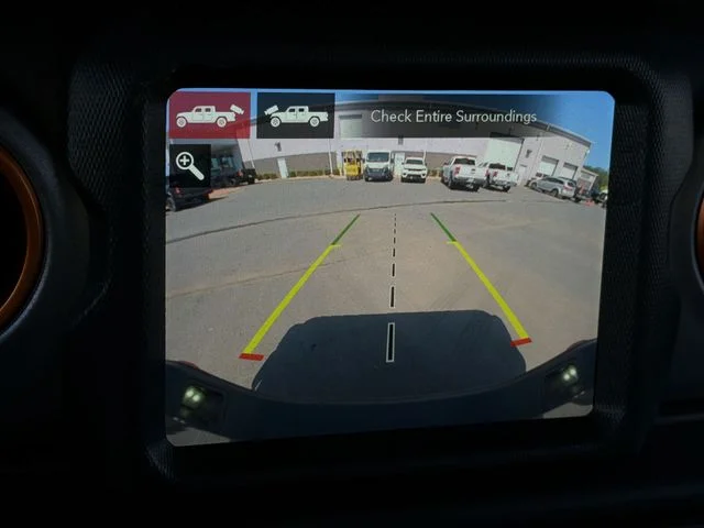 Used 2021 Gray Jeep Mojave image 25