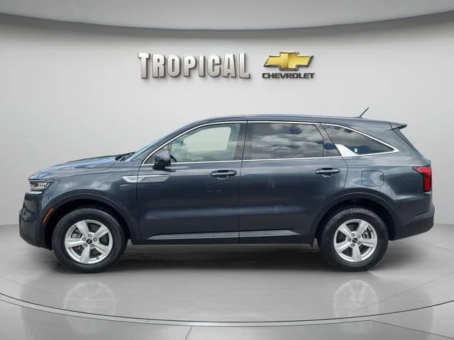 Used 2023 Gray Kia LX image 2
