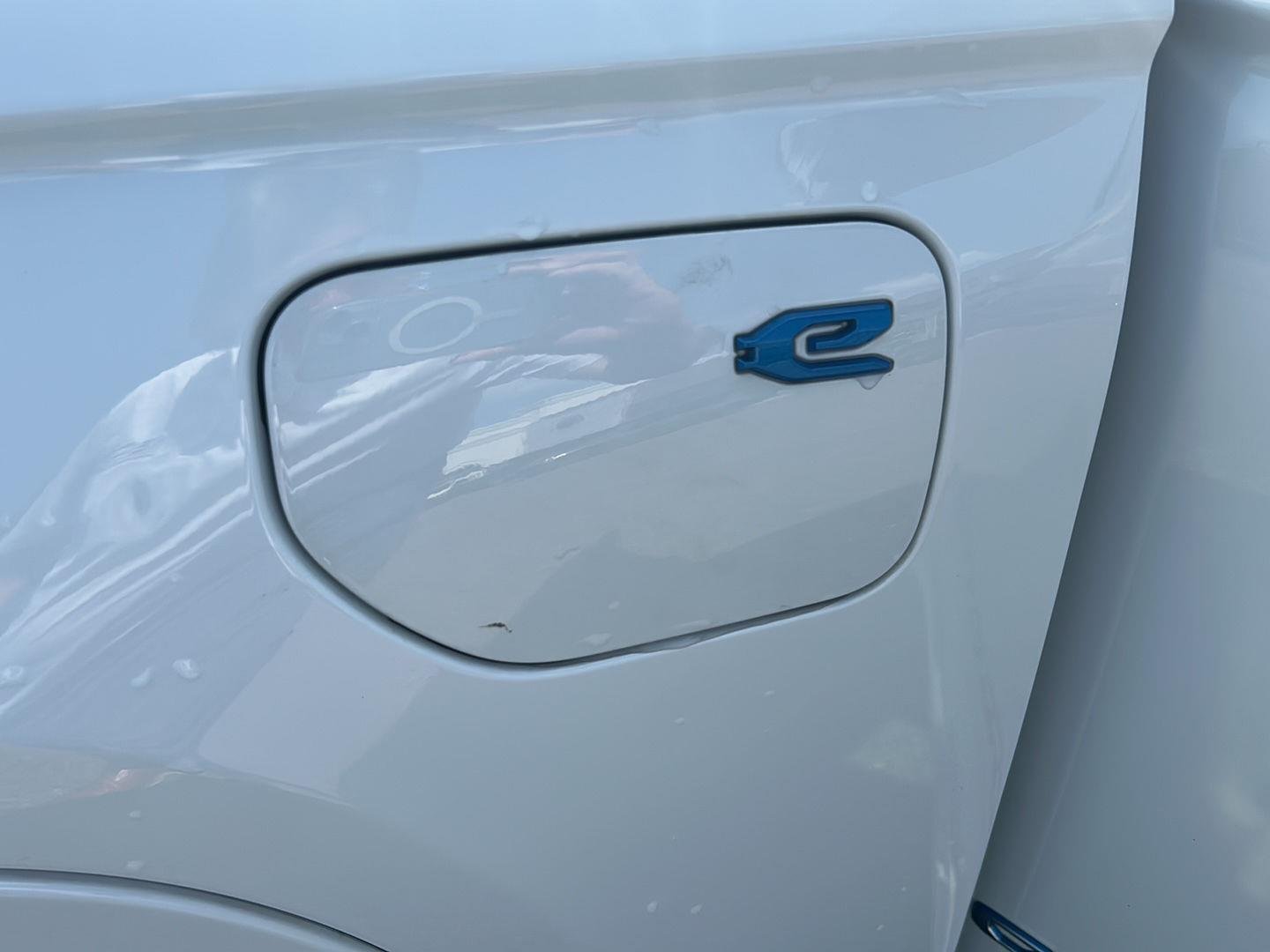Used 2023 Bright White Clearcoat Jeep Summit image 21