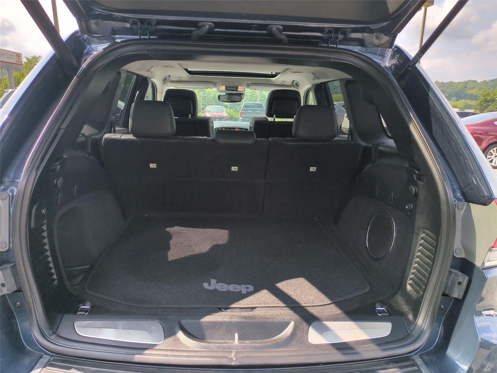 Used 2020 Slate Blue Pearlcoat Jeep Summit image 35