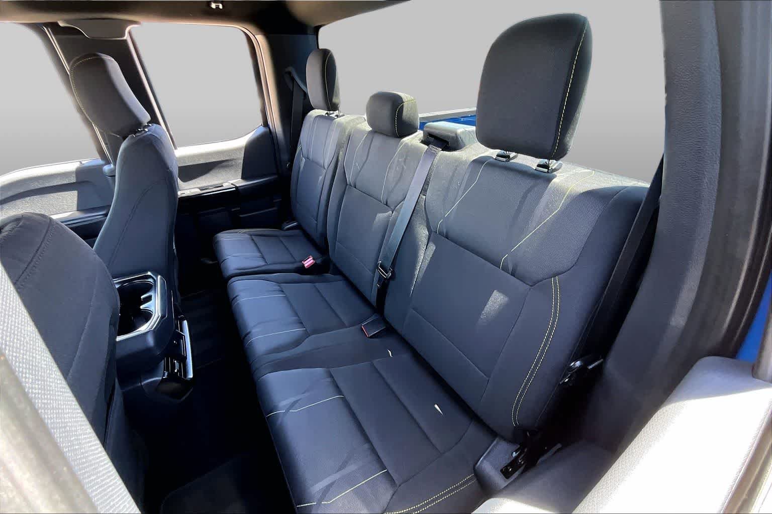 Used 2025 Atlas Blue Metallic Ford STX image 19
