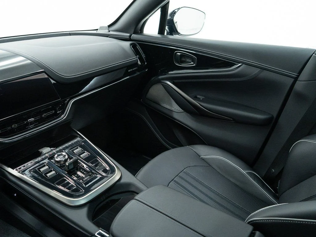 New 2026 Q Satin Onyx Black Aston Martin 707 image 29