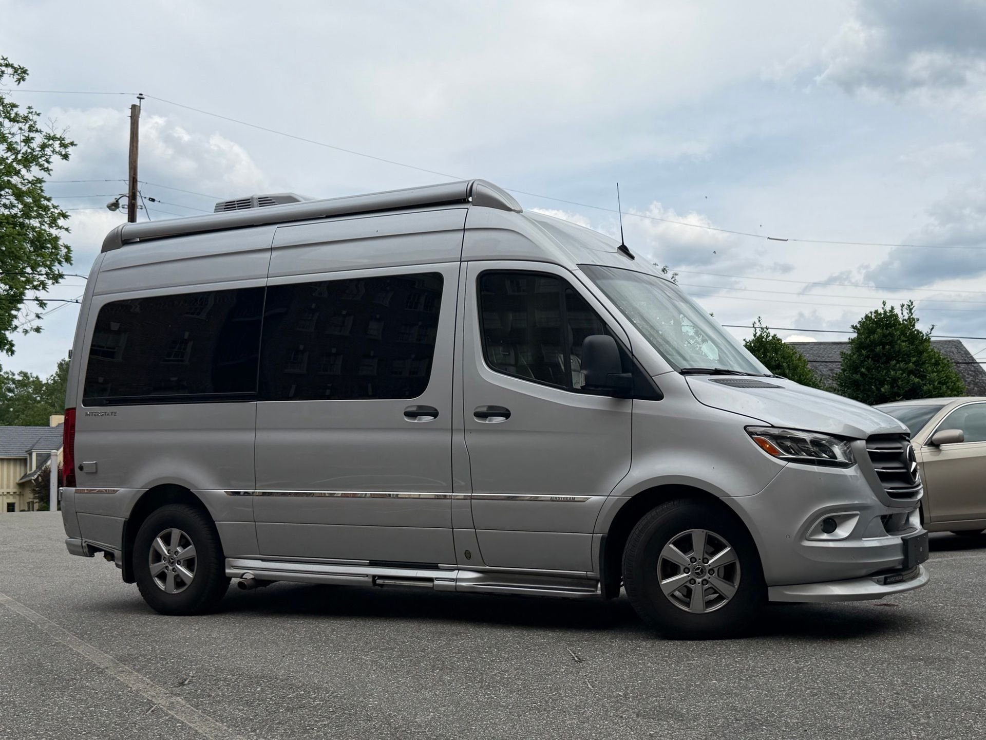 2022 Mercedes-Benz Sprinter's photo