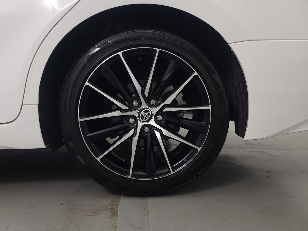 2024 Toyota Camry SE - Photo 12