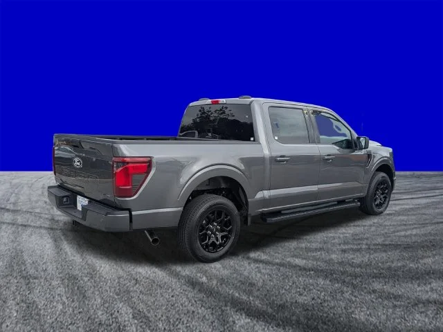 New 2026 Gray Ford XLT image 4