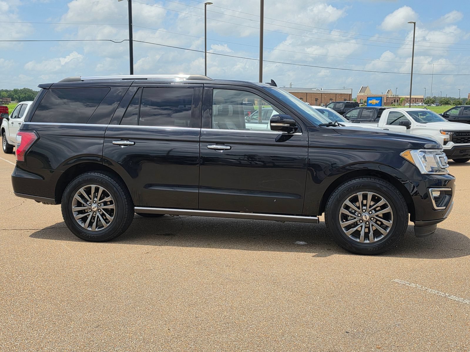 Used 2021 Black Ford Limited image 4