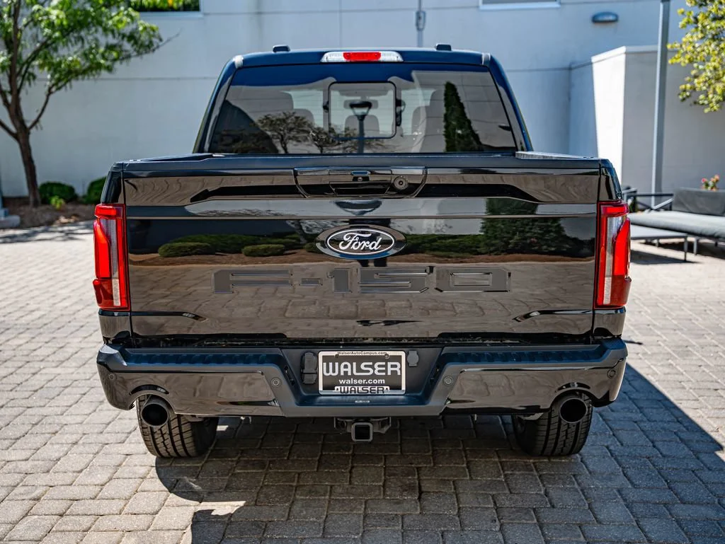 Used 2024 Agate Black Metallic Ford Lariat image 6