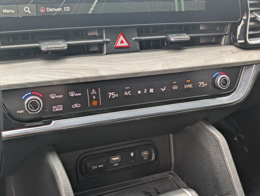 Used 2024 Black Kia X-Pro Prestige image 28