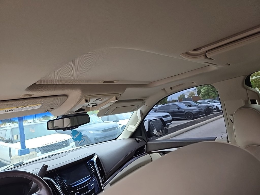 Used 2015 White Cadillac Luxury image 15