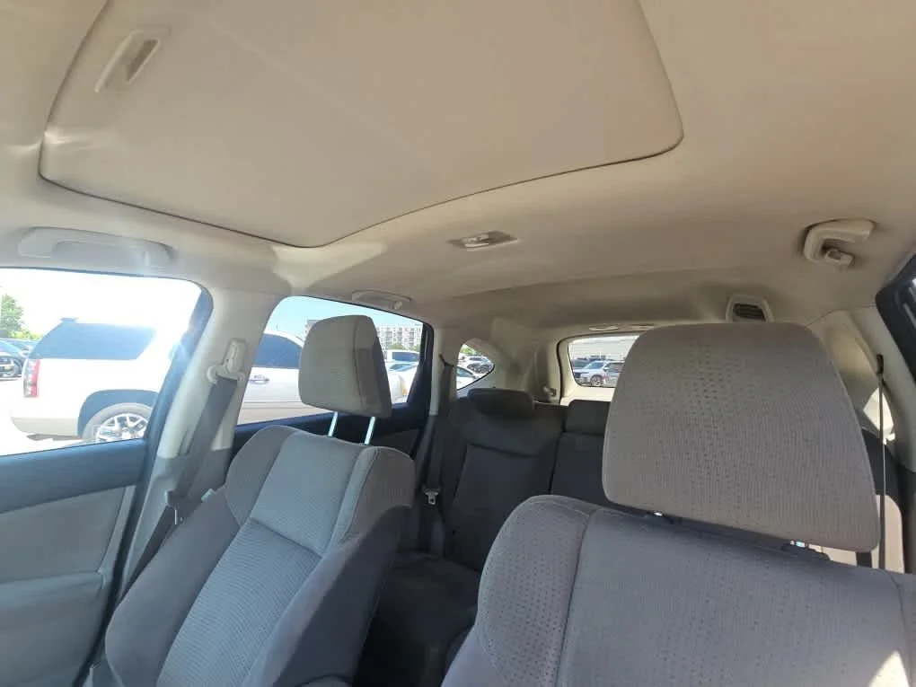 Used 2012 Alabaster Silver Metallic Honda EX image 8