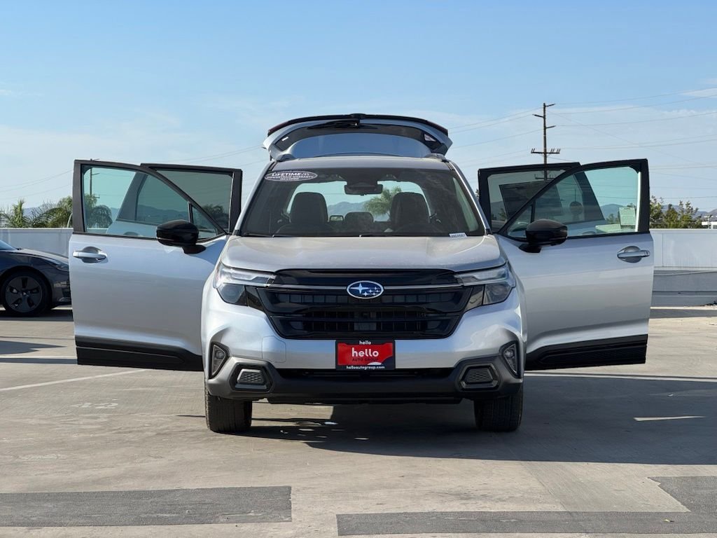 New 2026 ICE SILVER METALLIC Subaru Touring image 26