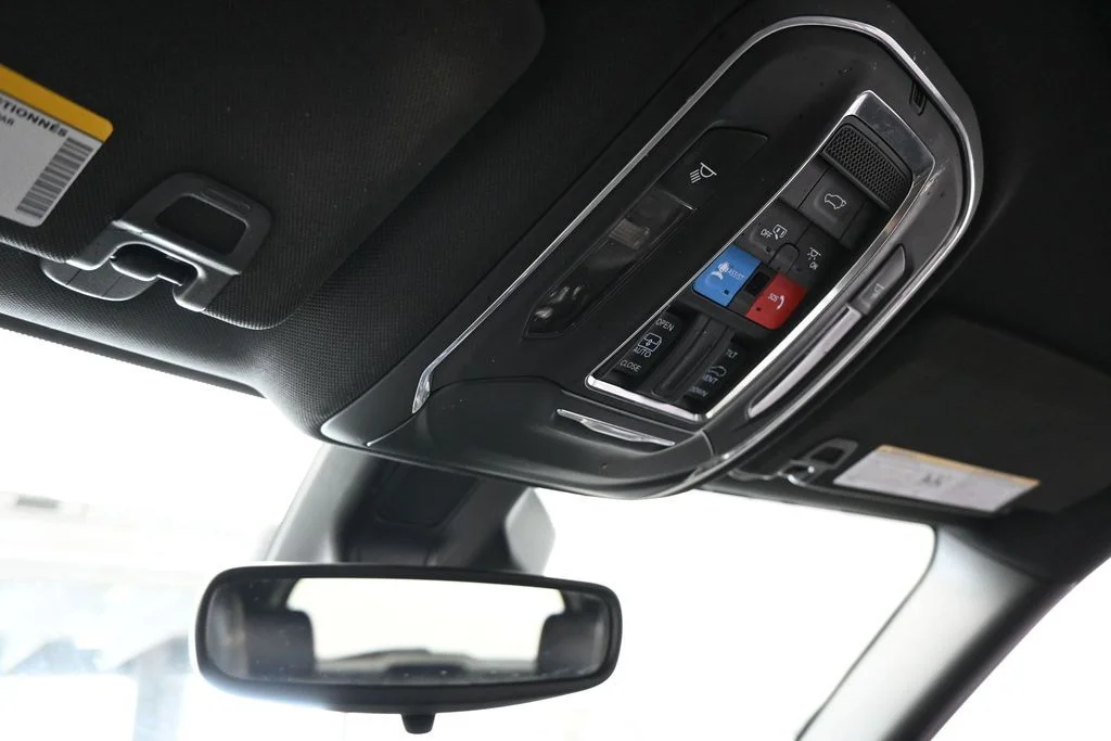 Used 2023 Bright White Clearcoat Jeep Altitude X image 23