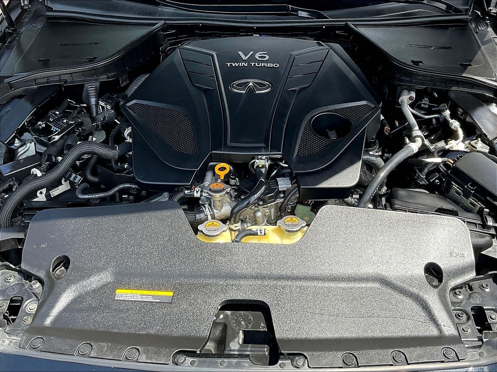 Used 2021 Black INFINITI 3.0t LUXE image 32